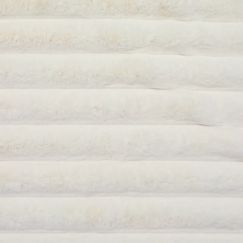 Liny Luksuspledd 140x220 cm – Ivory