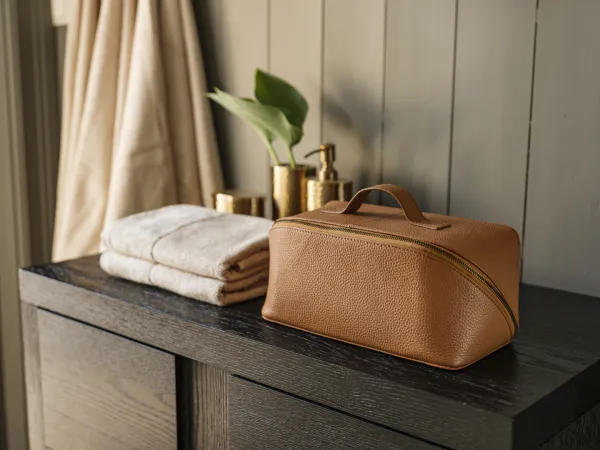 Hovedbilde Halvor Bakke Ballito toalettmappe, tan